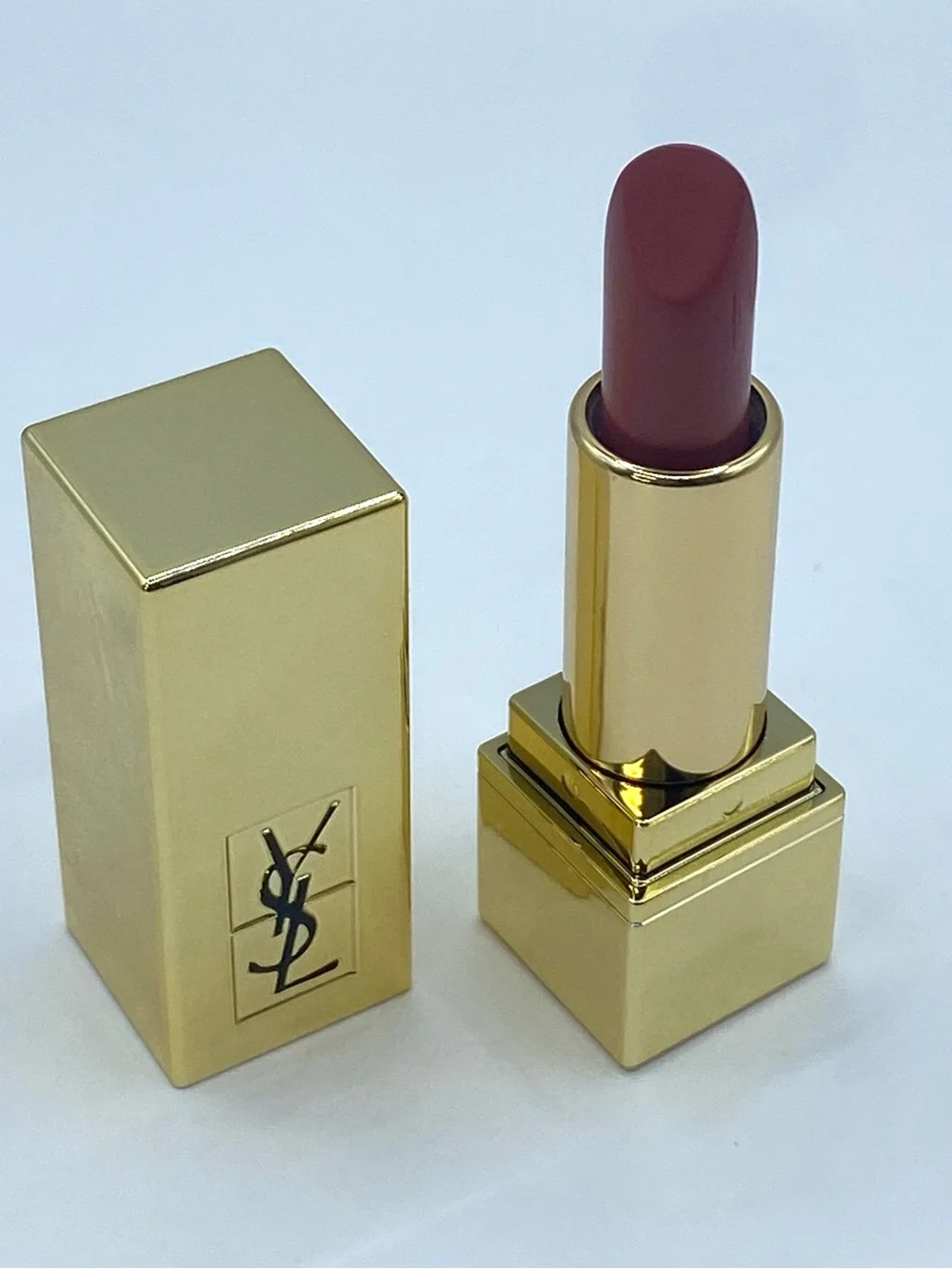 YSL Yves Saint Laurent Rouge Pur‎ Couture Lipstick 70 New Travel Size Mini